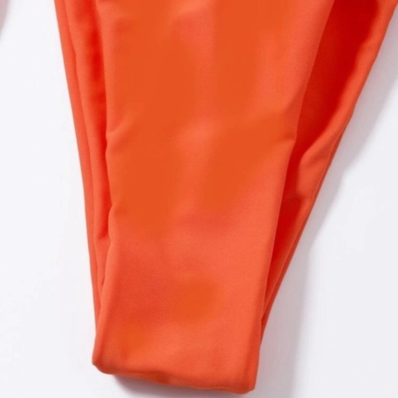 Orange Halter triangle padded black side tie ruched lined thong swimsuit Sz S - Picture 5 of 6